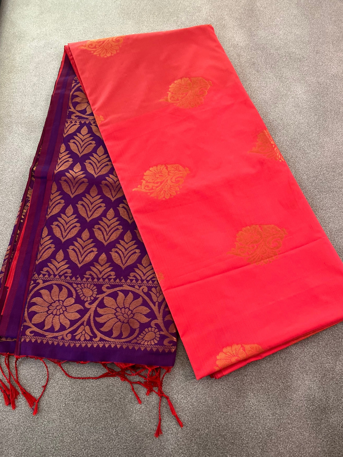 Dual color of blue and maroon kanchipuram semi soft silk saree – Thokai