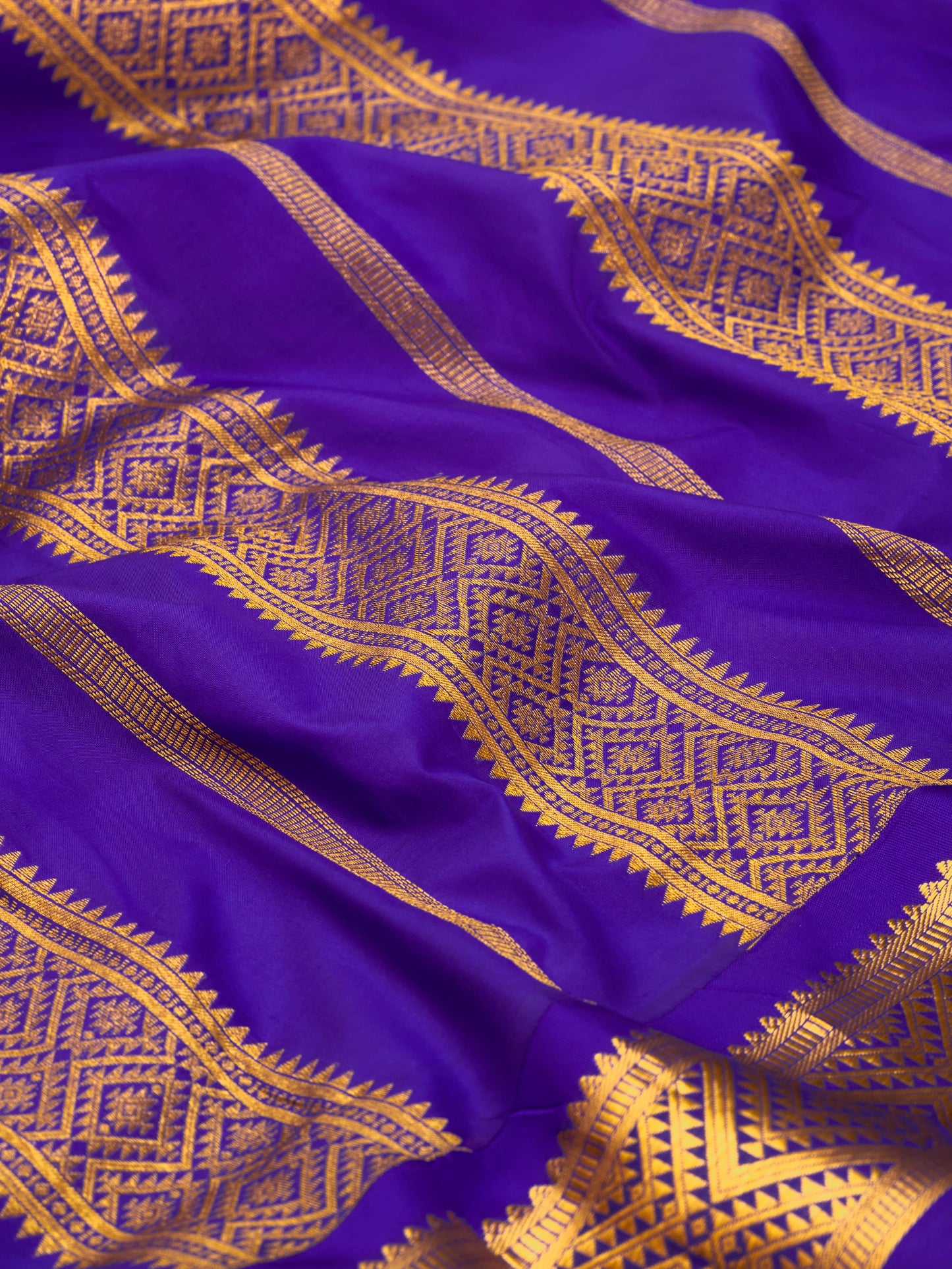 Peach with Violet 9 Yards Kanchivaram Silk Saree