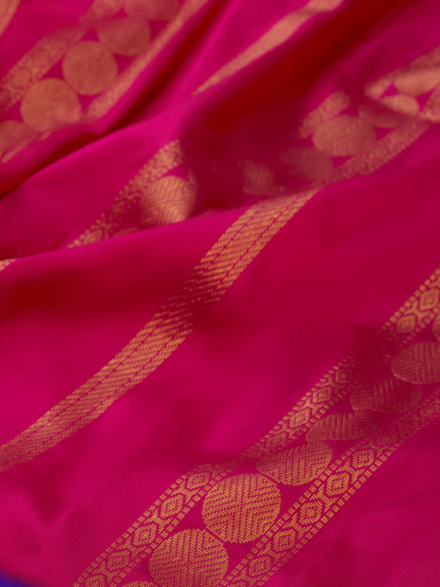 Mambalam Orange 9 Yards Kanchivaram Silk Saree